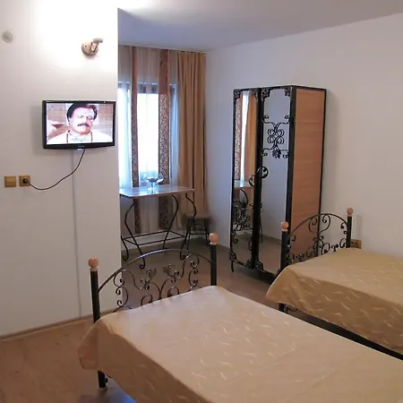 Guest house Pensiunea Pluto